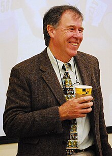 Dr. Tim Noakes at West Point 13 Nov 09.JPG