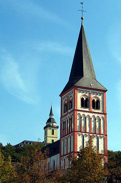 File:Siegburg Abtei-Michaelsberg-und-St.-Servatius.jpg