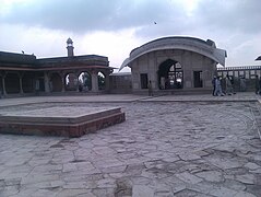 Naulakha Pavilion and adjacent buildings.jpg