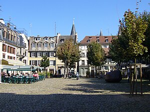 Français : Place du marché Gayot