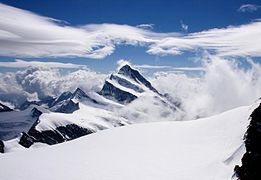 Finsteraarhorn, Alpes bernoises