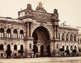 Le palais de l'Industrie, lieu de l'exposition (vers 1860).