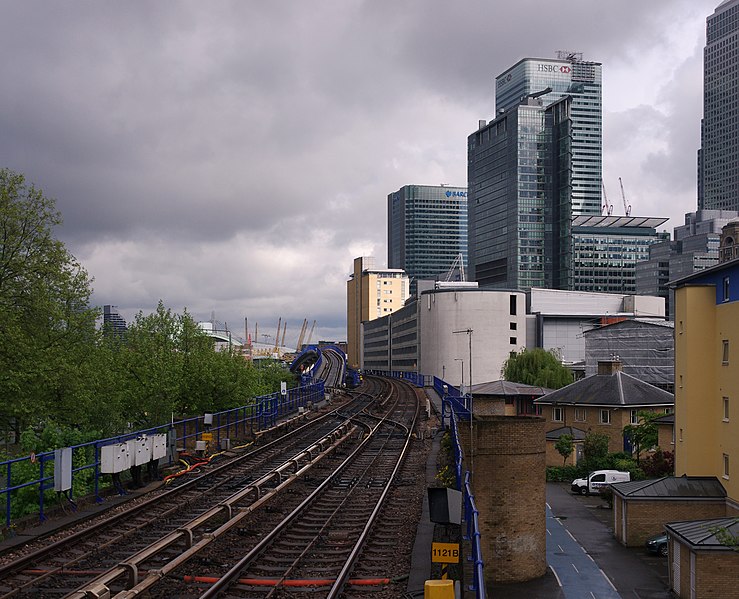 File:Westferry DLR station MMB 10.jpg