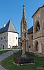 Maria Saal Domplatz gotische Lichtsäule NW-Ansicht 31102018 5256.jpg