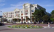 View on a luxury-looking building on a roundabout