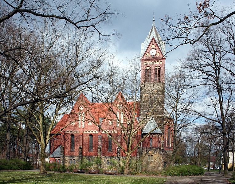 File:Friedenskirche SW.jpg