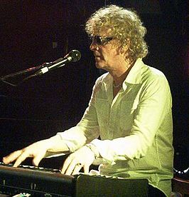 Ian Hunter in 2004