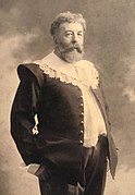 Jules Goüin, en costume "Rigoletto" de Verdi.jpg