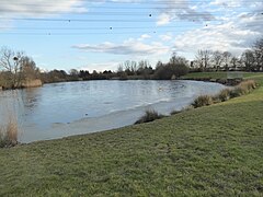 Bassin de retenue du parc Georges-Brassens.