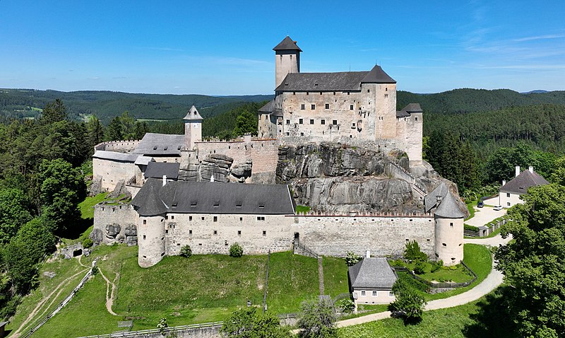 File:Rappottenstein - Burg (7).JPG