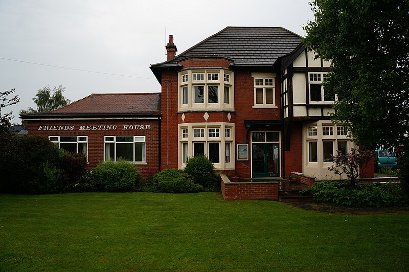 File:Friends Meeting House on Cambridge Road - geograph.org.uk - 4020130.jpg