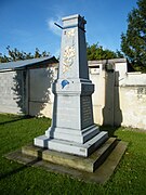 Le monument aux morts.