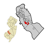 Location of Pine Hill in Camden County highlighted in red (right). Inset map: Location of Camden County in New Jersey highlighted in orange (left).