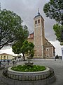 Plaza and beauty general view