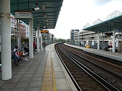 Imperial Wharf stn in 2024 14.jpg