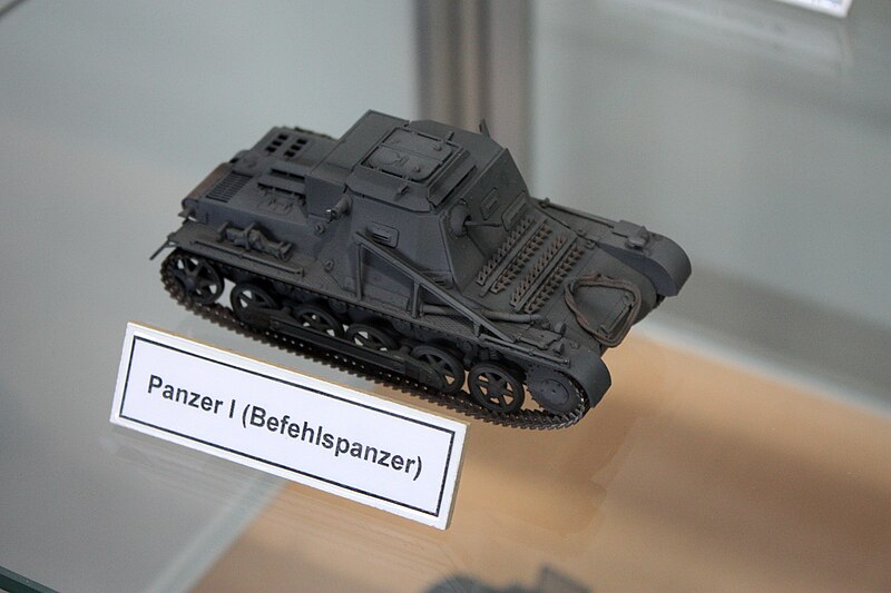 File:Panzermuseum Munster 2010 0108.JPG