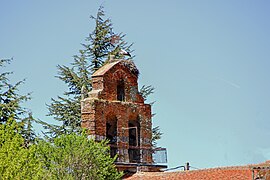 Iglesia la Purificación de Nuestra Señora en Herguijuela del Campo espadaña II.jpg