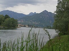 Olginate, Monte Barro, Corni di Canzo 1.JPG