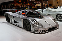 Der Sauber C9 mit dem Kenny Acheson beim 24-Stunden-Rennen von Le Mans 1989 am Start war