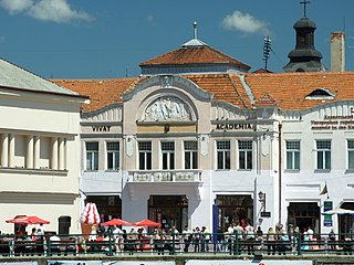 Piazza Teatral'na