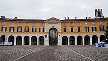 Porticato di piazza Cavour - Rovato (Foto Luca Giarelli).jpg