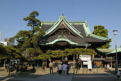 Shibamata Taishaku-ten, sebuah tokong di Katsushika