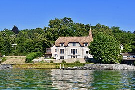 Maison de maître « Les Jordils », route de Lausanne 244, 46° 14′ 11″ N, 6° 09′ 00″ E