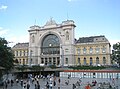 A Keleti pályaudvar elölnézetből 2003-ban