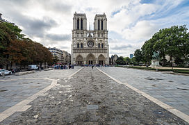 The cathedral and Place Jean-Paul II