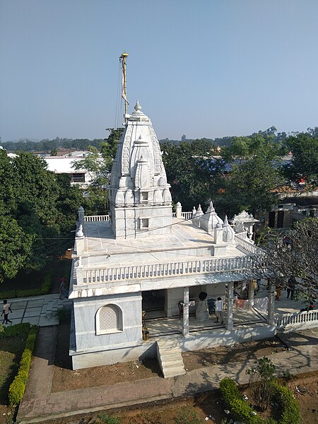 File:Rujuwalika Kalyanak Bhumi Jain Temple 2.jpg