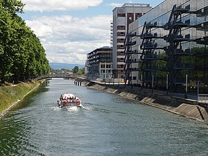 Français : Canal du Rhone au Rhin, bassin d'Austerlitz