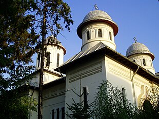 L'église Saint Pantelimon.