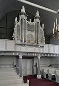 Interieur met orgel