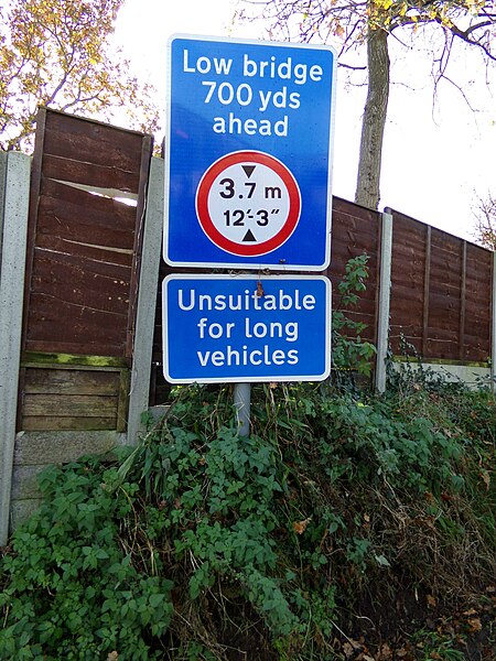 File:Roadsigns on Brick Kiln Lane - geograph.org.uk - 5220358.jpg