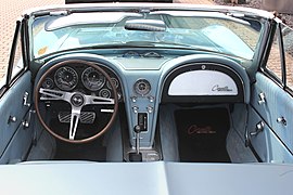 Cockpit of Chevrolet Corvette C2 convertible