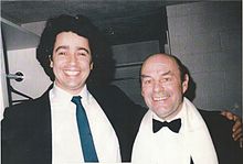 Laucke with his arm around the shoulder of Julian Bream, both smiling