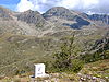 Grenzstein am Anstieg zu Col de la Lombarde