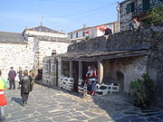 Entrada ao santuário de Santo André de Teixido.