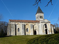 L'église abbatiale Notre-Dame.