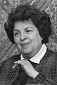 Maria de Lourdes Pintasilgo رئيس وزراء البرتغال (1979–1980)