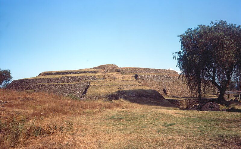 File:Cuicuilco1.jpg