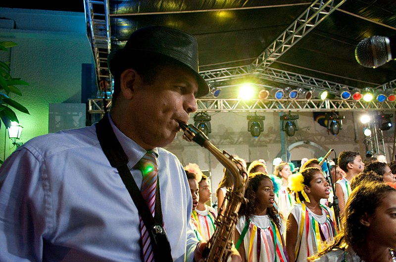 File:Maestro Spok - Aniversário de Olinda 2011.jpg