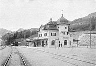 Keilbahnhof Lichtensteig; links Gleis der BT, rechts (verdeckt) der SBB