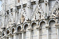 Loggia del battistero di Pisa