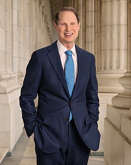 Ronald Lee Wyden