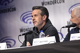 Simon Kinberg (40553181293).jpg