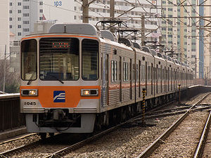 1号線を走る1000系電車 （2009年2月）