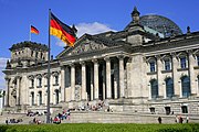 O Reichstag, em Berlim, é a sede do parlamento alemão.