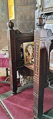 Biserica Sfinții Nicolae și Alexandru din Netezești: interiorul, mobilierul și iconostasul.