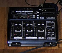 Behringer BCA2000 B-Control Audio.jpg